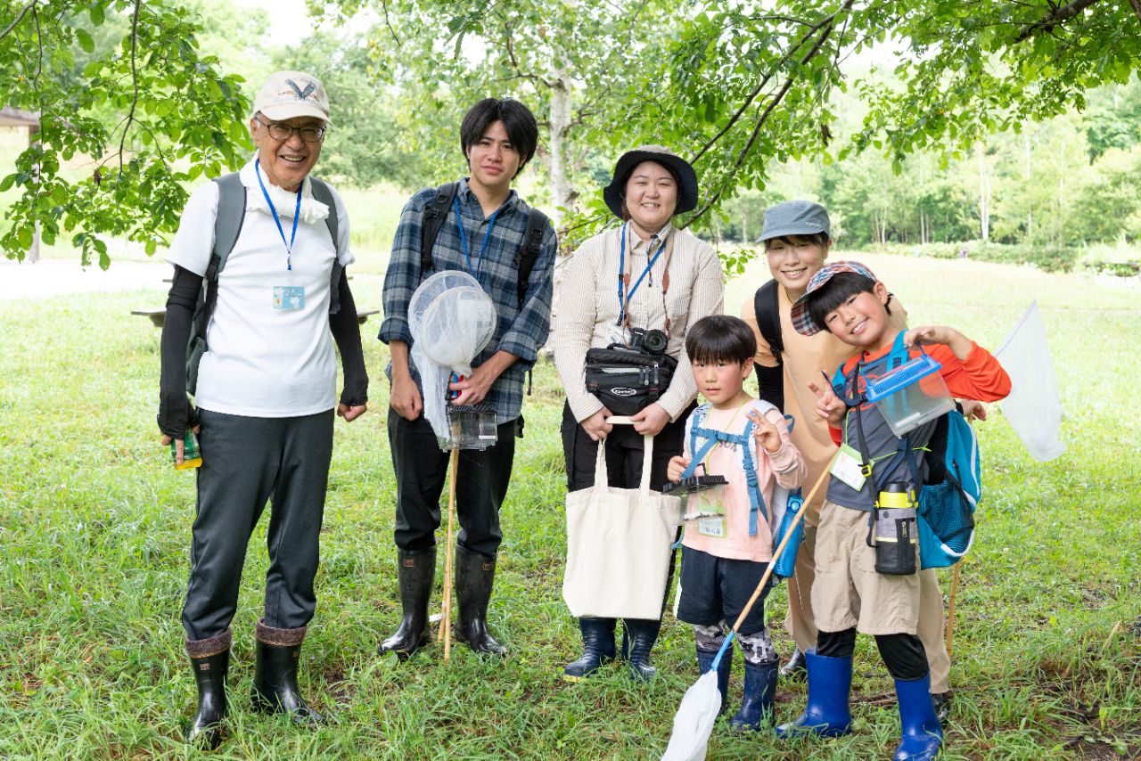 a.会場は野幌森林公園自然ふれあい交流館周辺。たくさんの生き物と触れ合えるおすすめスポット